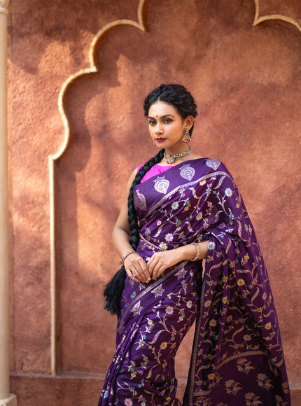 Banarasi poona silk saree violet and pink with thread & silver zari weaves in borderless style