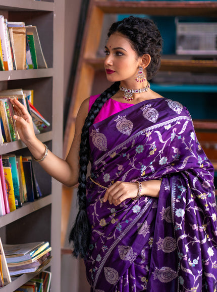 Banarasi poona silk saree violet and pink with thread & silver zari weaves in borderless style