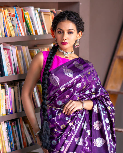 Banarasi poona silk saree violet and pink with thread & silver zari weaves in borderless style