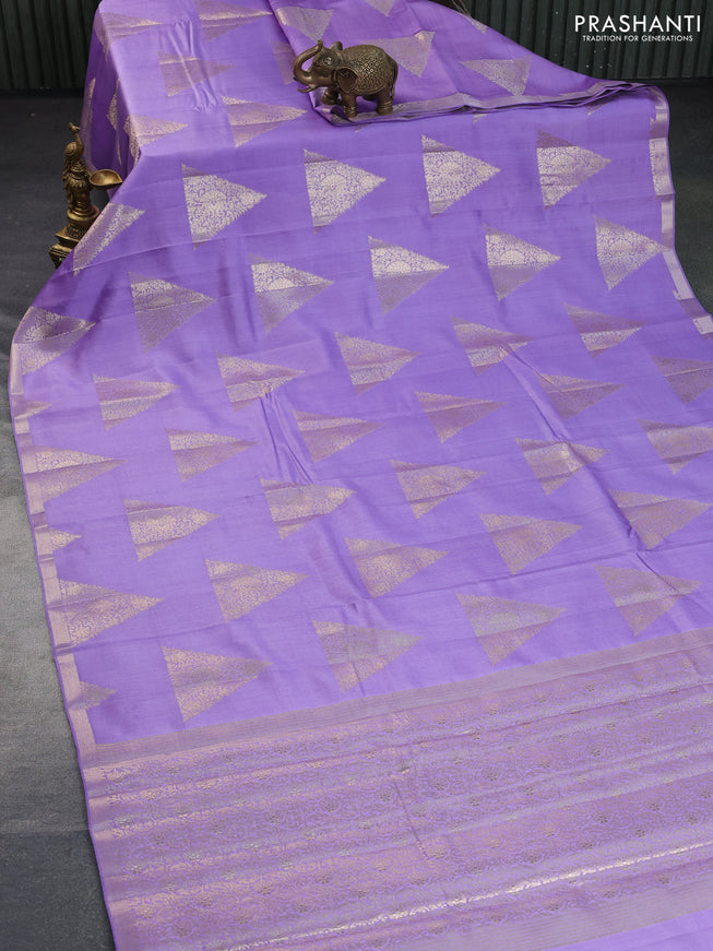 Chiniya silk saree lavender shade with geometric zari woven buttas and zari woven border