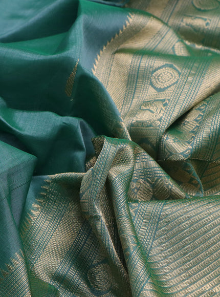 Kanchipuram silk cotton saree green shade and dual shade of red with zari woven buttas and zari woven border