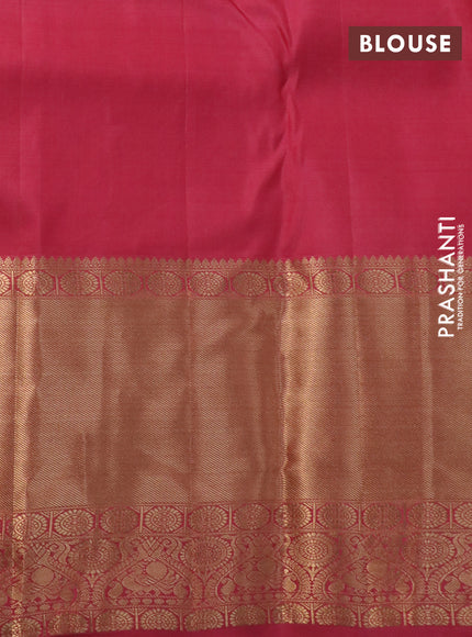 Pure kanchipuram silk saree pink shade with allover zari woven brocade weaves and long zari woven border