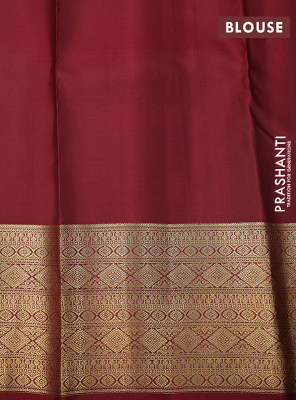 Pure kanchipuram silk saree maroon with allover zari checked pattern and zari woven border