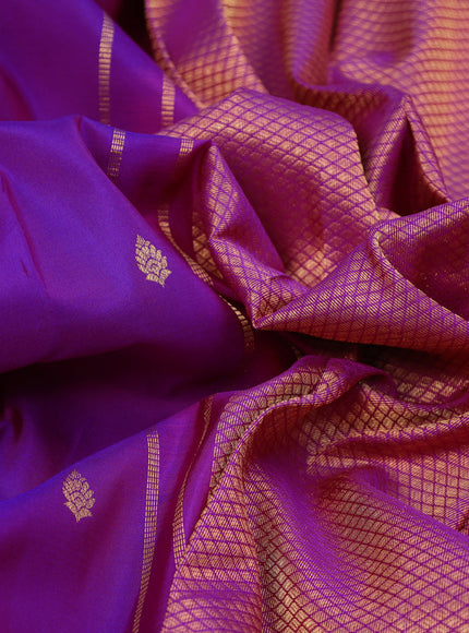 Pure kanchipuram silk saree purple with zari woven buttas and ganga jamuna border