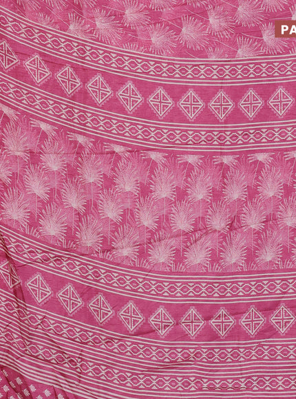 Semi dola saree pink shade with allover prints and zari woven border