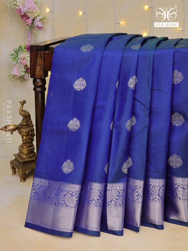 Pure kanchipuram silk saree dual shade of blue and maroon with silver zari woven buttas and silver zari woven border