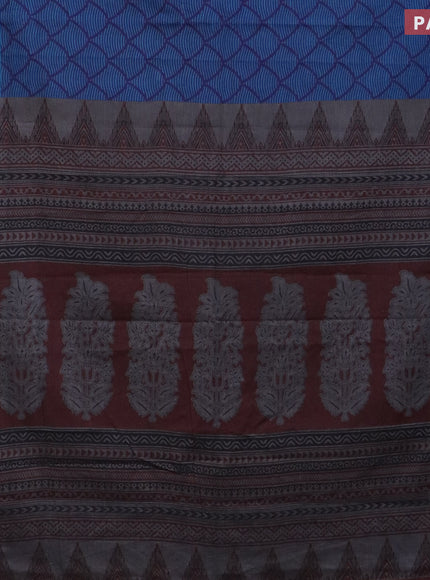 Muslin cotton saree blue and maroon with allover prints and thread woven border