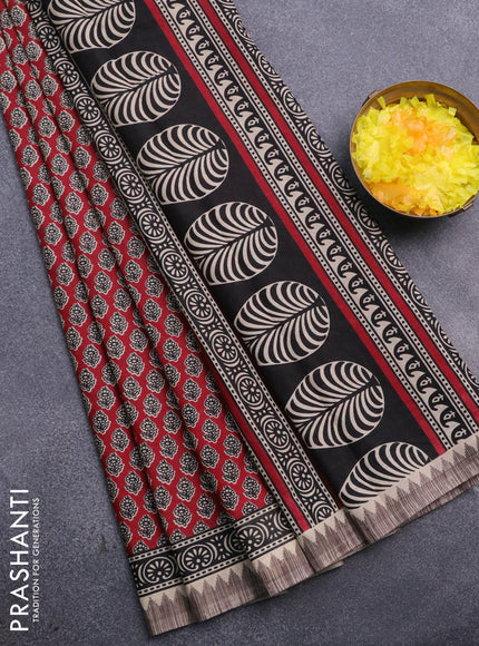 Muslin cotton saree maroon and black grey with allover floral butta prints and printed border