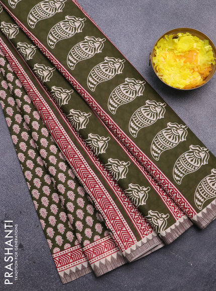 Muslin cotton saree sap green and beige with allover floral butta prints and printed border