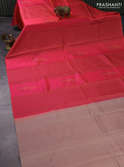 Pure soft silk saree dual shade of pinkish orange and beige with allover thread & zari weaves in borderless style