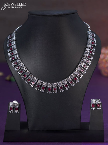 Oxidised necklace with ruby stones