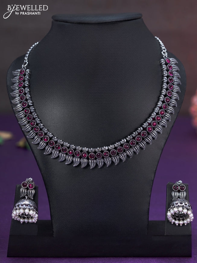 Oxidised necklace with ruby stones