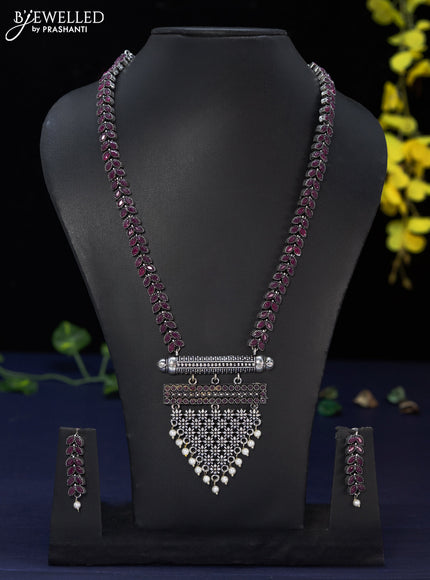 Oxidised haaram leaf design with ruby stones and pearl hangings