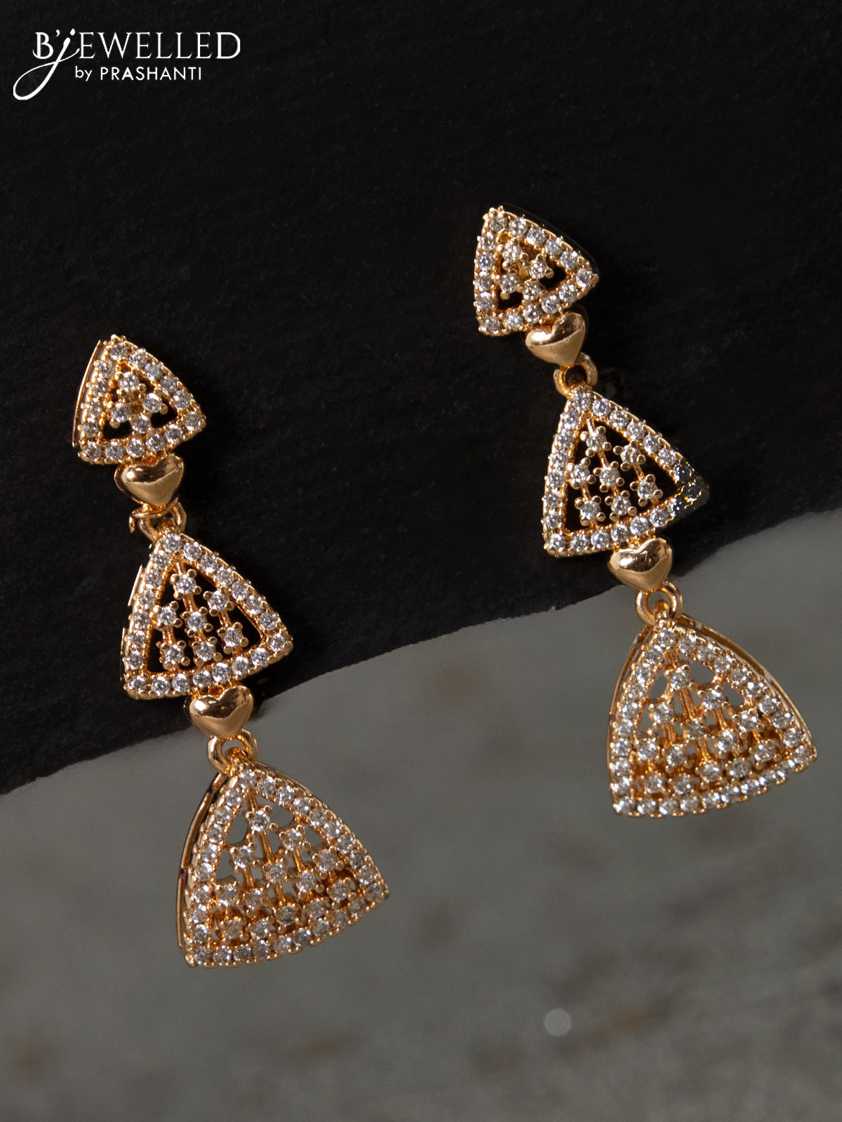 Latest Gold Jhumka Design, Gold Earrings Jhumka Designs,Gold jhumka design  to match with Silk saree - YouTube