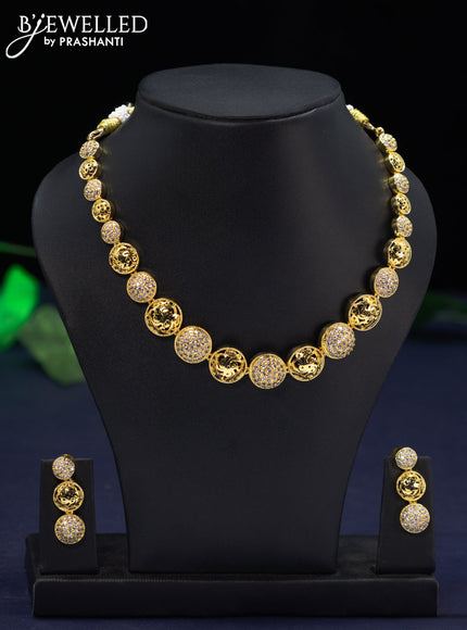 Zircon necklace with cz stones in gold finish