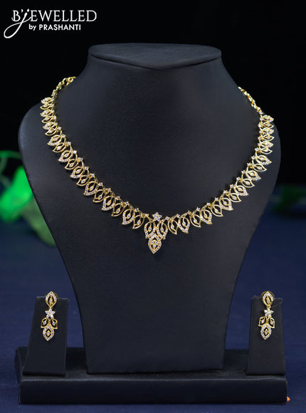 Zircon necklace with cz stones in gold finish