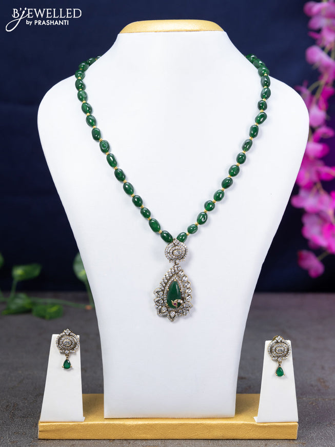 Beaded green necklace with emerald and cz stones in victorian finish