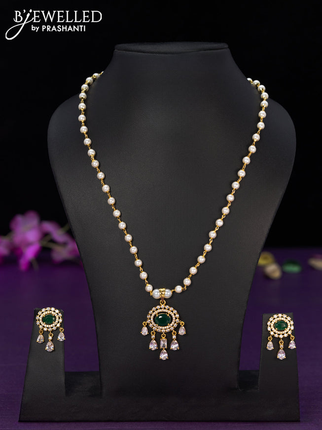 Pearl necklace with emerald & cz stones and hangings