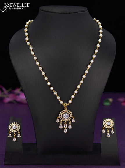 Pearl necklace with cz stones and hangings