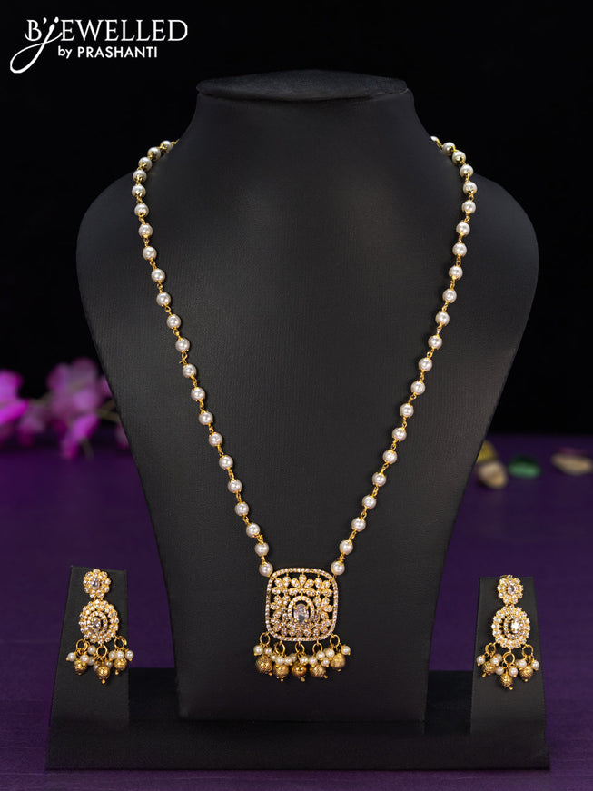 Pearl necklace with cz stones and golden beads hangings