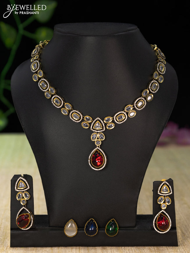 Necklace with multicolour and cz stones in victorian finish