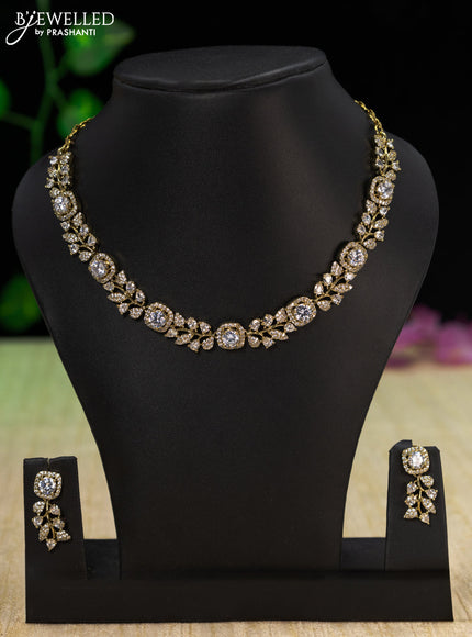 Necklace with cz stones in victorian finish