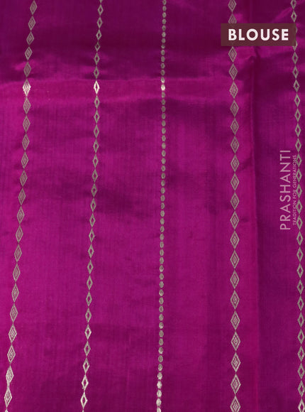 Banarasi poona silk saree magenta pink with paisley zari woven buttas in borderless style