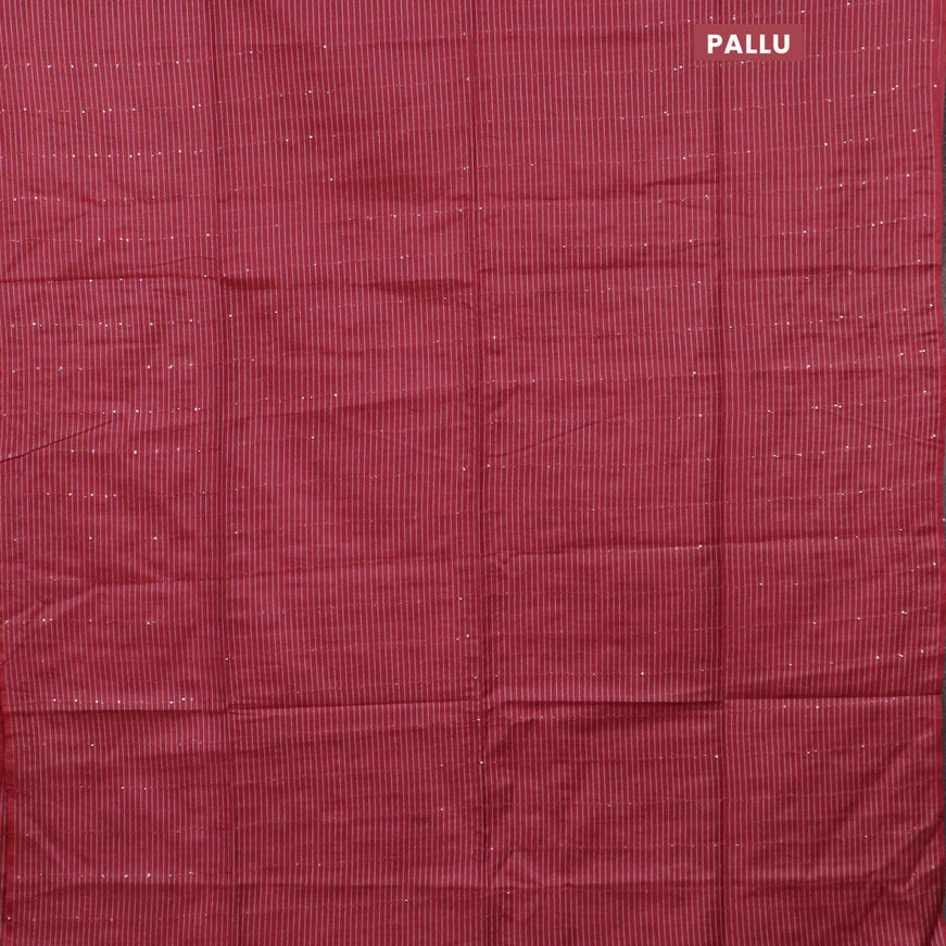 Bamboo saree maroon with allover self emboss & thread strips in borderless style