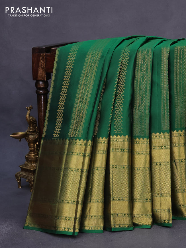 Pure kanchipuram silk saree green and light pink with allover zari weaves and long zari woven border