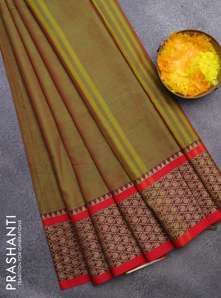 Narayanpet cotton saree dual shade of green and red with plain body and thread woven border