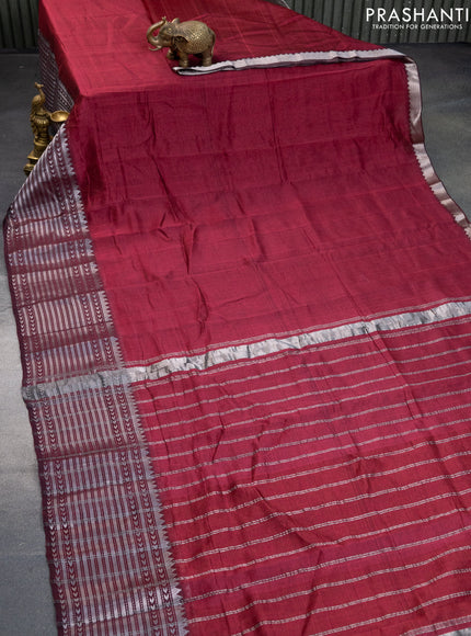 Mangalgiri silk cotton saree maroon and green with plain body and silver zari woven border & hand painted kalamkari blouse