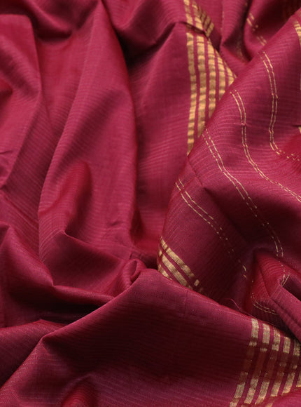 Mangalgiri silk cotton saree maroon and beige with plain body and zari woven border & hand painted kalamkari blouse