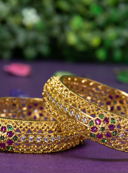 Antique bangle with kemp and cz stones