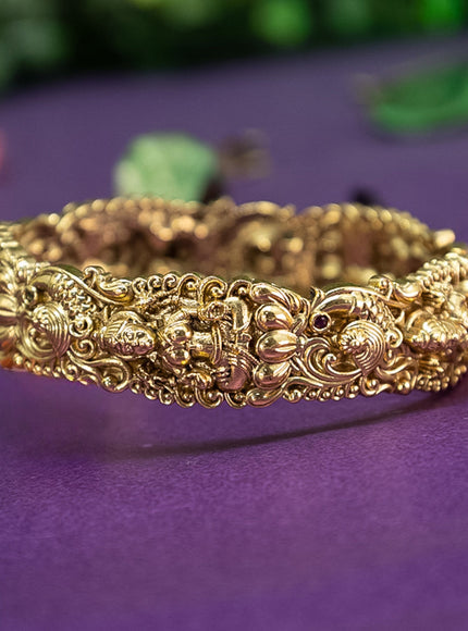 Antique bangle lakshmi design with kemp stones