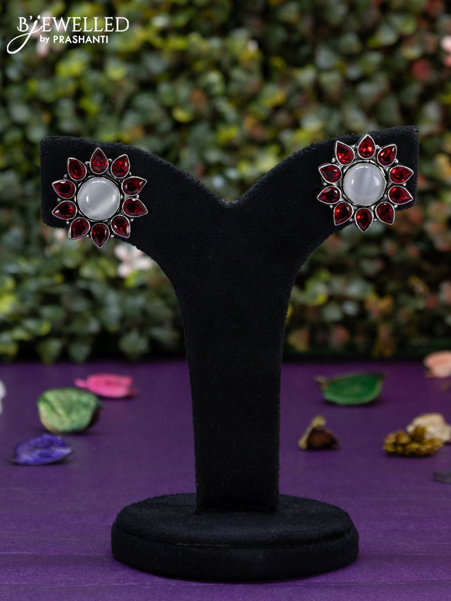 Oxidised earring floral design with ruby & grey stones