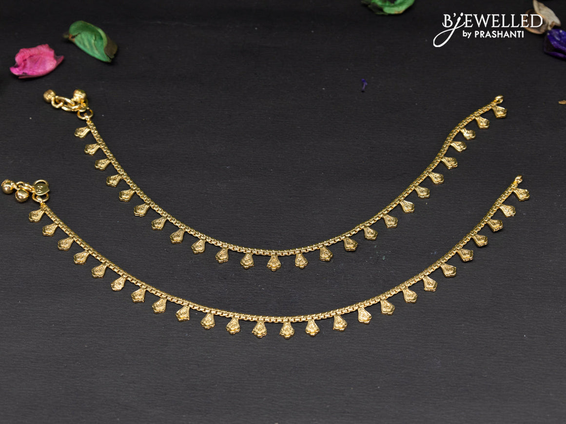 Antique anklet with simple design