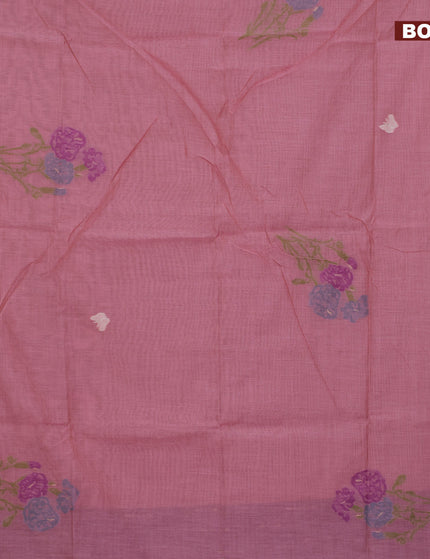 Munga cotton saree pink shade with allover thread weaves in borderless style