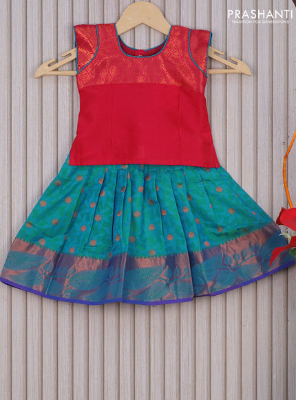 Mangalagiri cotton kids lehenga dark pink and green shade with patch work neck pattern and self emboss & zari woven border