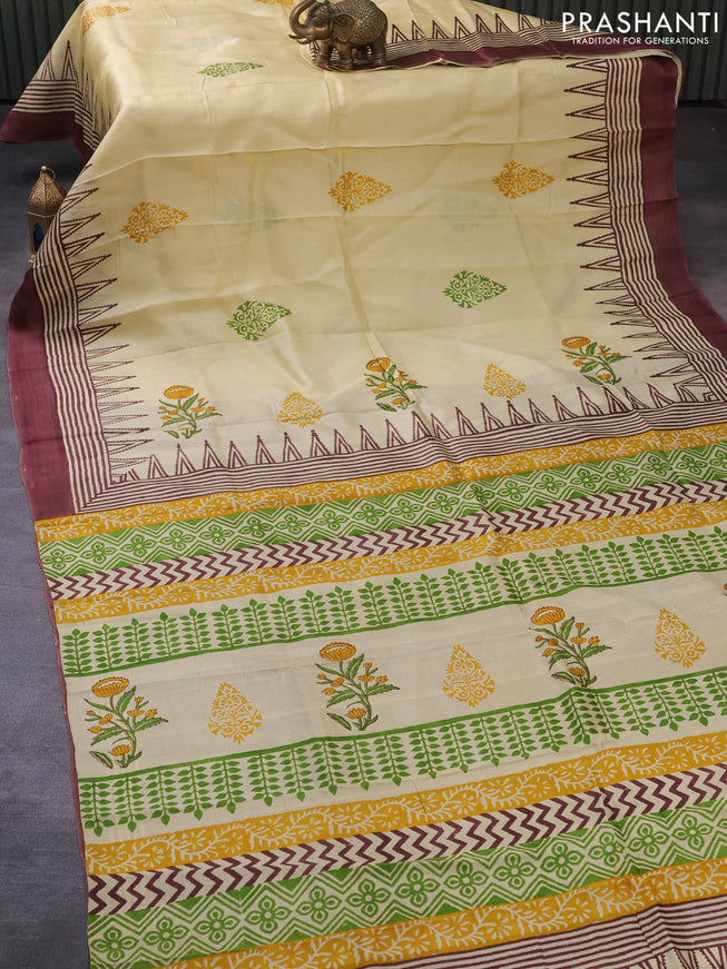 Bishnupuri silk saree cream and deep maroon with plain body and temple design simple border