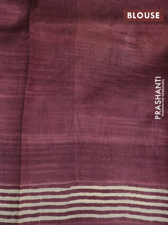 Bishnupuri silk saree cream and deep maroon with plain body and temple design simple border