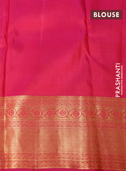 Pure kanchipuram silk saree dual shade of green and pink with allover zari woven butta weaves and zari woven border