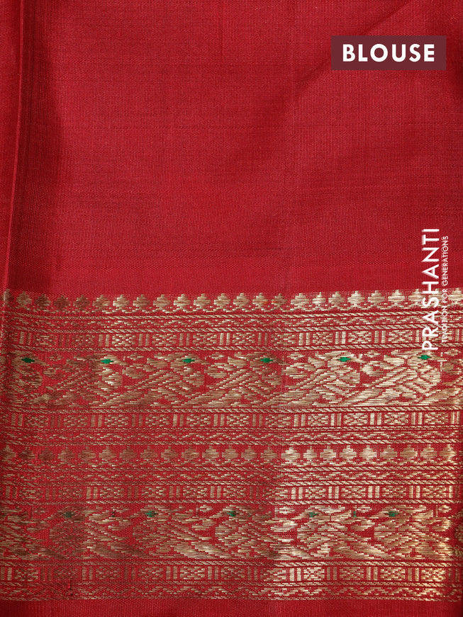 Pure kanchipuram silk saree cs blue and maroon with allover small zari checked patten and zari woven border