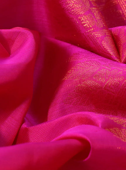 Pure kanchipuram silk saree pink with copper zari woven buttas and zari woven border