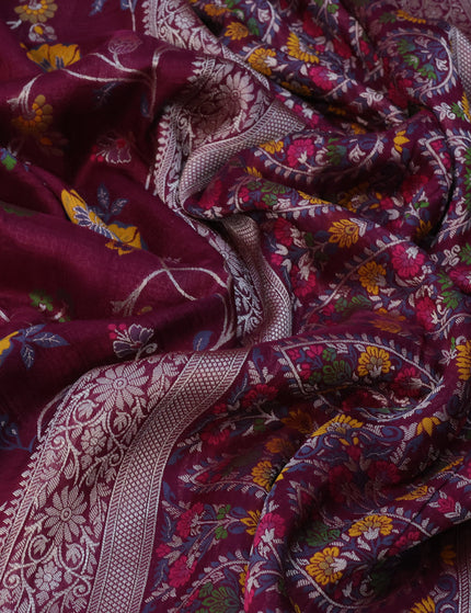 Raw silk saree purple with allover thread & zari woven floral weaves and zari woven border