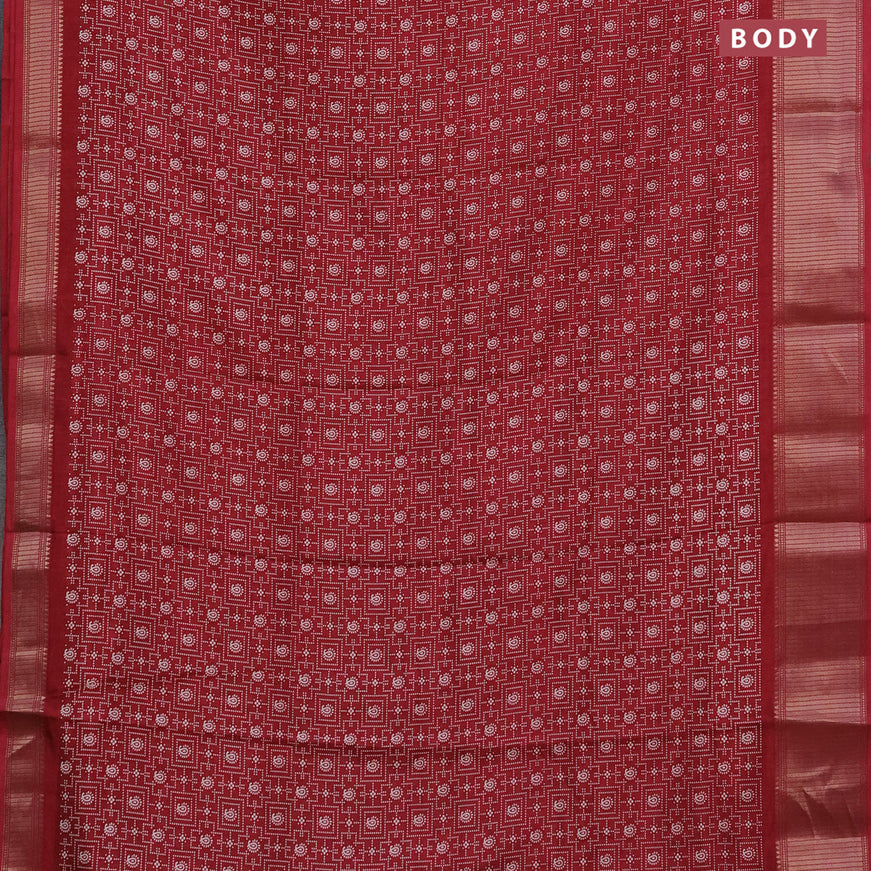 Semi dola saree maroon with allover prints and zari woven border