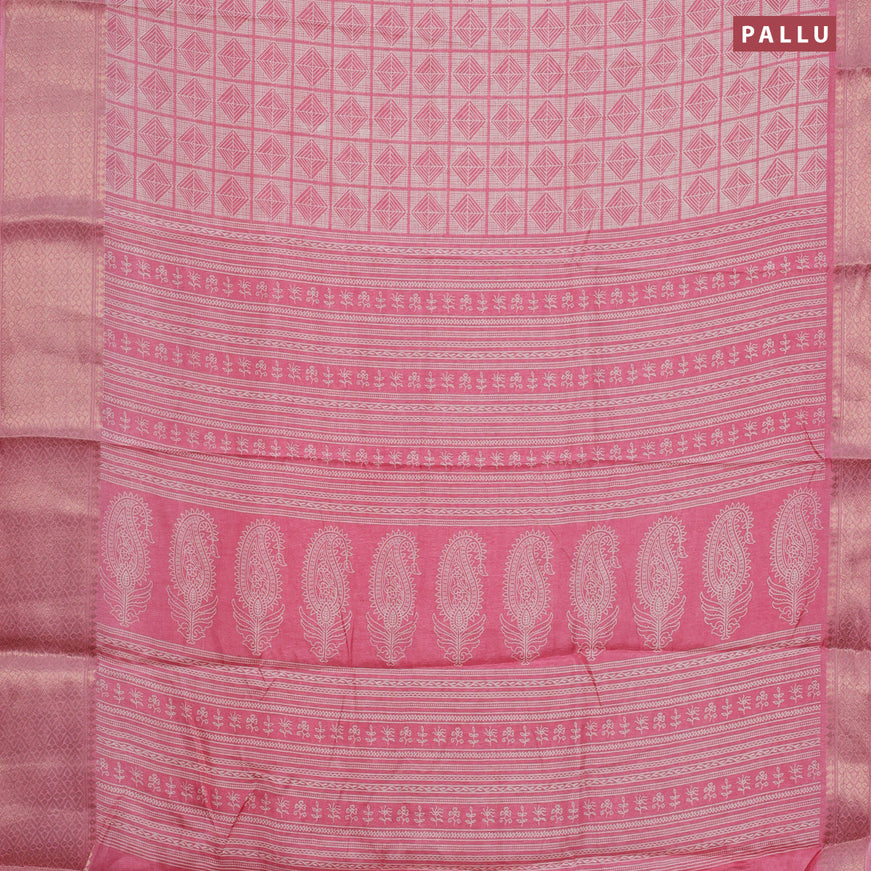 Semi dola saree peach pink with allover geometric prints and zari woven border