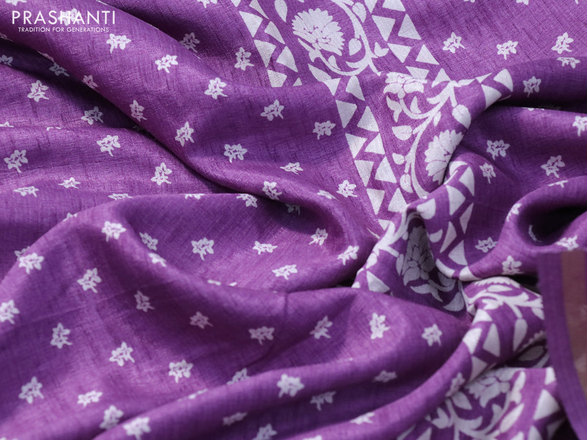 Semi matka tussar saree lavender shade with allover floral butta prints and zari woven border