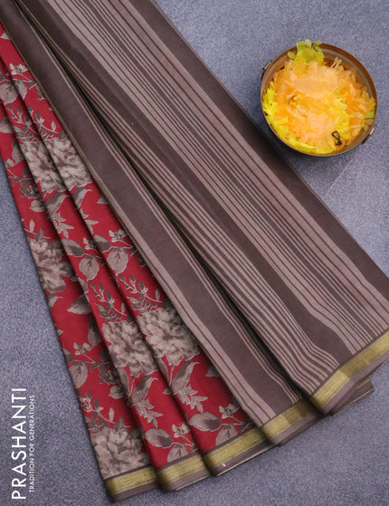 Muslin cotton saree maroon and grey with allover prints and small zari woven border