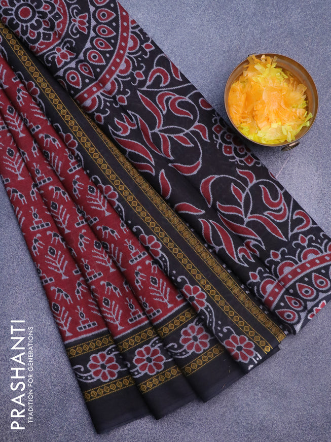 Muslin cotton saree maroon and black with allover ikat weaves and printed border