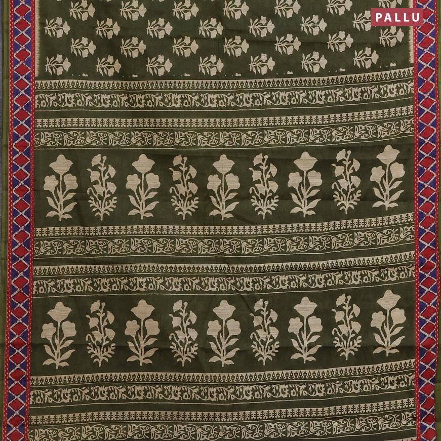 Muslin cotton saree sap green and red with butta prints and printed border